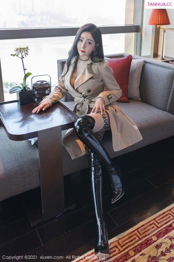 允薾  [XiuRen]高清写真图 2021.09.29 No.4020 允薾第7张图片